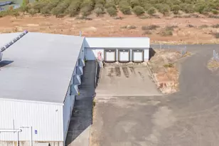 595 N Fir Villa Rd, Dallas, OR 97338 - Photo 7