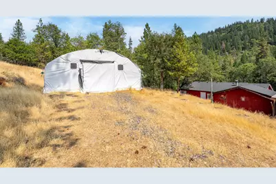 3461 W Evans Creek Road, Rogue River, OR 97537 - Photo 23