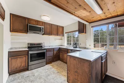 3461 W Evans Creek Road, Rogue River, OR 97537 - Photo 7