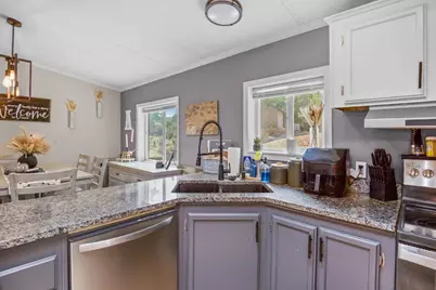 300 Arrowhead Pass, Jacksonville, OR 97530 - Photo 5