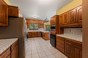 770 Serenity Ln, Grants Pass, OR 97526 - Photo 7