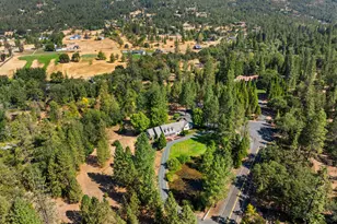 770 Serenity Ln, Grants Pass, OR 97526 - Photo 43