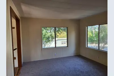 421 Stevens Road #46, Eagle Point, OR 97524 - Photo 13