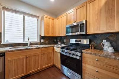 62453 Eagle Road, Bend, OR 97701 - Photo 13