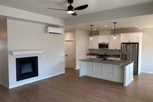 3228 Garner Wy, Medford, OR 97504 - Photo 3