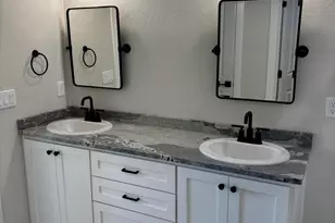 3228 Garner Wy, Medford, OR 97504 - Photo 9