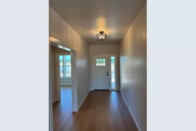 3747 Ford Drive, Medford, OR 97504 - Photo 3