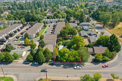1969 SW Allen Creek Road, Grants Pass, OR 97527 - Photo 23