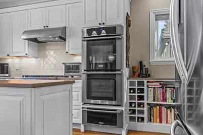 551 Strawberry Lane, Ashland, OR 97520 - Photo 11