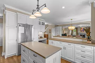 551 Strawberry Ln, Ashland, OR 97520 - Photo 13