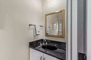 551 Strawberry Ln, Ashland, OR 97520 - Photo 15