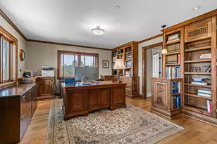 551 Strawberry Ln, Ashland, OR 97520 - Photo 29