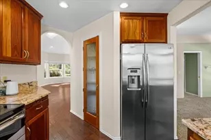 900 SE Mystic Dr, Grants Pass, OR 97527 - Photo 13