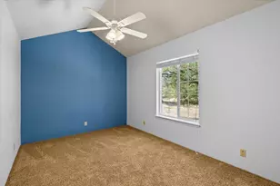 900 SE Mystic Dr, Grants Pass, OR 97527 - Photo 23