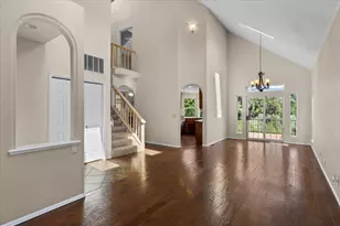 900 SE Mystic Dr, Grants Pass, OR 97527 - Photo 5