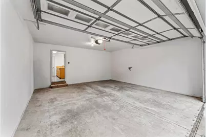 923 E Cascade Avenue, Sisters, OR 97759 - Photo 21