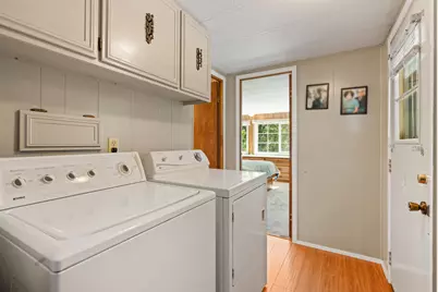 8538 Monument Drive, Grants Pass, OR 97526 - Photo 9