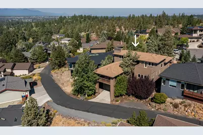 1829 SW Turnberry Place, Bend, OR 97702 - Photo 11