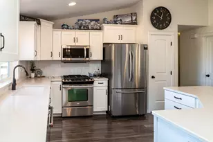 16270 SW Canyon View Pl, Terrebonne, OR 97760 - Photo 7