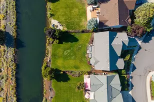 63326 NE Brightwater Dr, Bend, OR 97701 - Photo 39