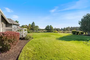 63326 NE Brightwater Dr, Bend, OR 97701 - Photo 33