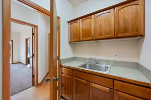 63326 NE Brightwater Dr, Bend, OR 97701 - Photo 29