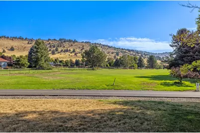 3120 Shield Crest Drive, Klamath Falls, OR 97603 - Photo 27