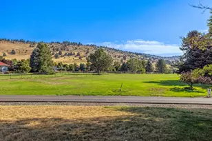 3120 Shield Crest Dr, Klamath Falls, OR 97603 - Photo 27