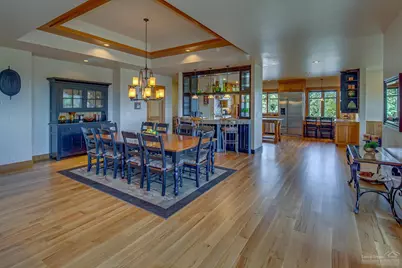 10811 Ironstone Court, Redmond, OR 97756 - Photo 9