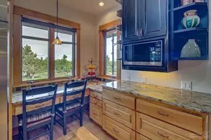 10811 Ironstone Ct, Redmond, OR 97756 - Photo 13