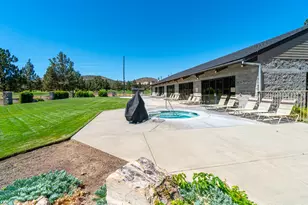 10811 Ironstone Ct, Redmond, OR 97756 - Photo 53