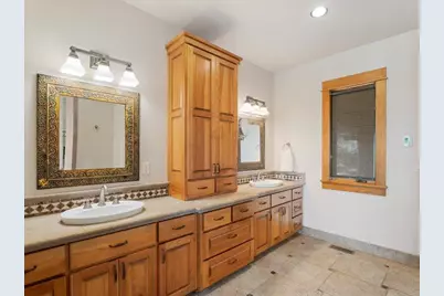 10811 Ironstone Court, Redmond, OR 97756 - Photo 37