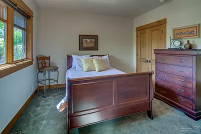 10811 Ironstone Court, Redmond, OR 97756 - Photo 19