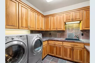 10811 Ironstone Court, Redmond, OR 97756 - Photo 39