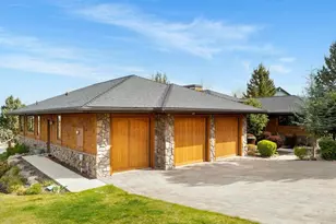 10811 Ironstone Ct, Redmond, OR 97756 - Photo 63