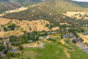 6577 Adams Rd, Talent, OR 97540 - Photo 33