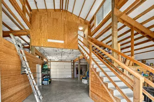 6577 Adams Rd, Talent, OR 97540 - Photo 69