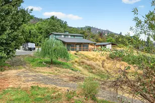 6577 Adams Rd, Talent, OR 97540 - Photo 71