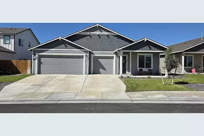 531 E Bella Vista Avenue, Hermiston, OR 97838 - Photo 1