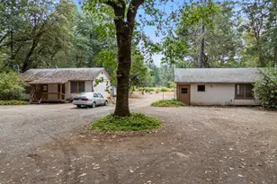 701 Caves Hwy, Cave Junction, OR 97523 - Photo 3
