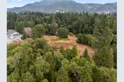 701 Caves Highway, Cave Junction, OR 97523 - Photo 19