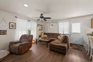 114 Cedar St, Central Point, OR 97502 - Photo 7