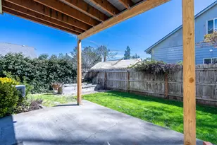 114 Cedar St, Central Point, OR 97502 - Photo 43