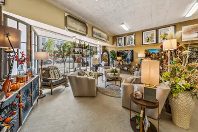 114 W Main Street, Medford, OR 97501 - Photo 15