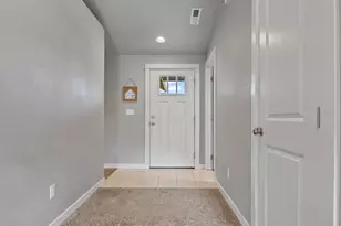 585 E Forks Cir, Cave Junction, OR 97523 - Photo 3