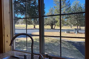 1540 Cinnamon Teal Dr, Redmond, OR 97756 - Photo 13