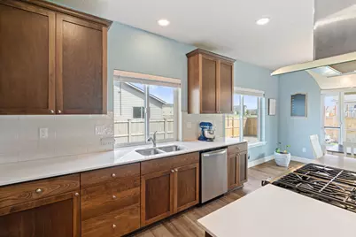 280 NW Double Eagle Avenue, Madras, OR 97741 - Photo 23