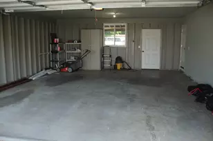 1405 NE Laura Ct, Grants Pass, OR 97526 - Photo 23