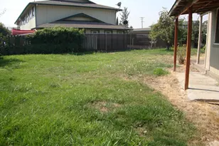 1405 NE Laura Ct, Grants Pass, OR 97526 - Photo 19