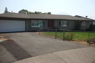 1405 NE Laura Ct, Grants Pass, OR 97526 - Photo 25